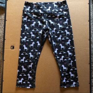 IAB unicorn crop leggings